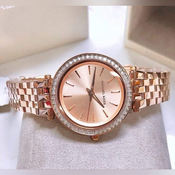 ***NEW*** Sent Michael Kors  Darci Rose Gold Tone Watch 33MM - Picture 7 of 11
